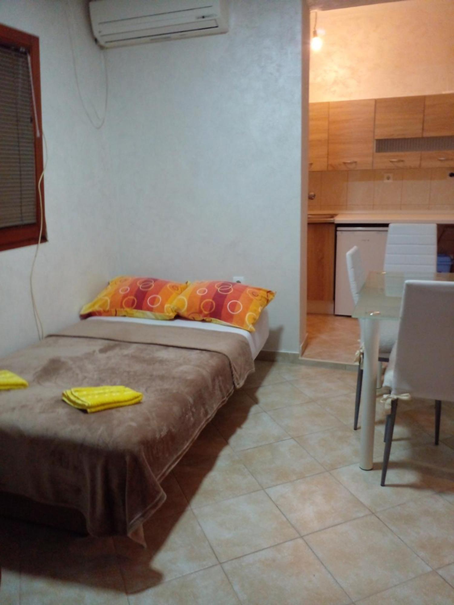 Apartment Jelaca Herceg Novi Kamer foto