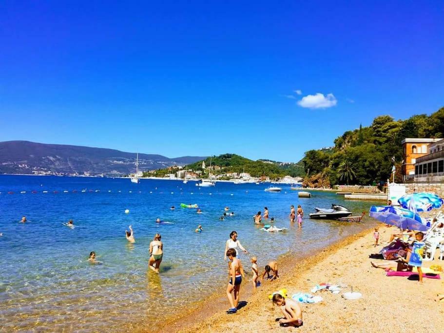 Apartment Jelaca Herceg Novi Buitenkant foto